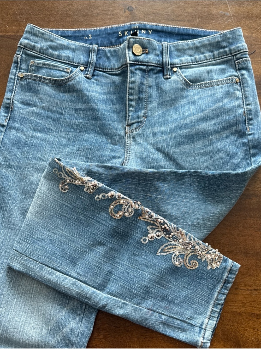 White House Black Market The Skinny Ankle Medium Wash Jeans 2 Embroidered Beaded